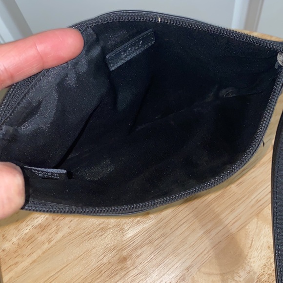 DKNY black wristlet - Picture 4 of 7